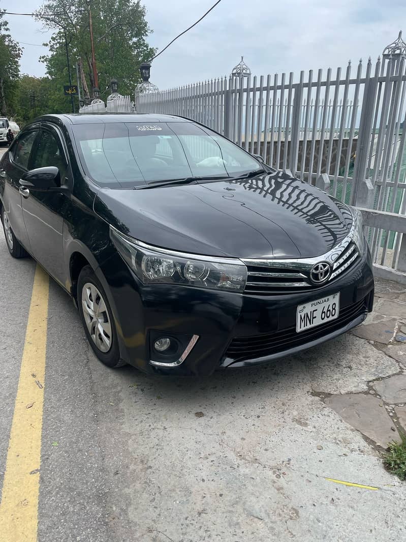 Toyota Corolla GLI 1.3 Automatic 2016 Model Excellent Condtion 14