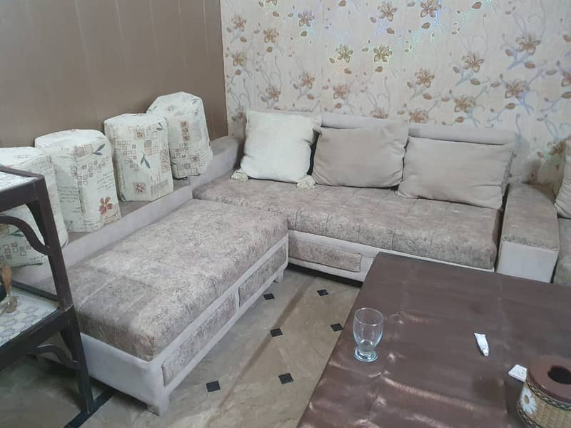 Sofa set in U shaped can be set however you want 1