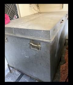 iron patti in good mzboot condition 6 feet