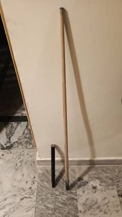 LP snooker cue