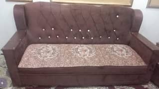 5 seater sofa Set Available. 23 Thousand
