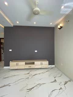 5 Marla Brand new House For Sale in Lake City Sector M7 Block C