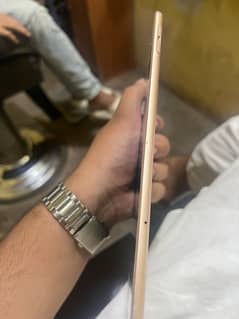ipad mini 5 256gb all januane condition 10/8