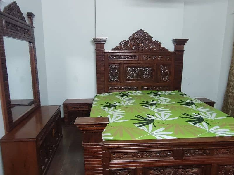king size bed with mattress,2 side tables and a dressing table, 1