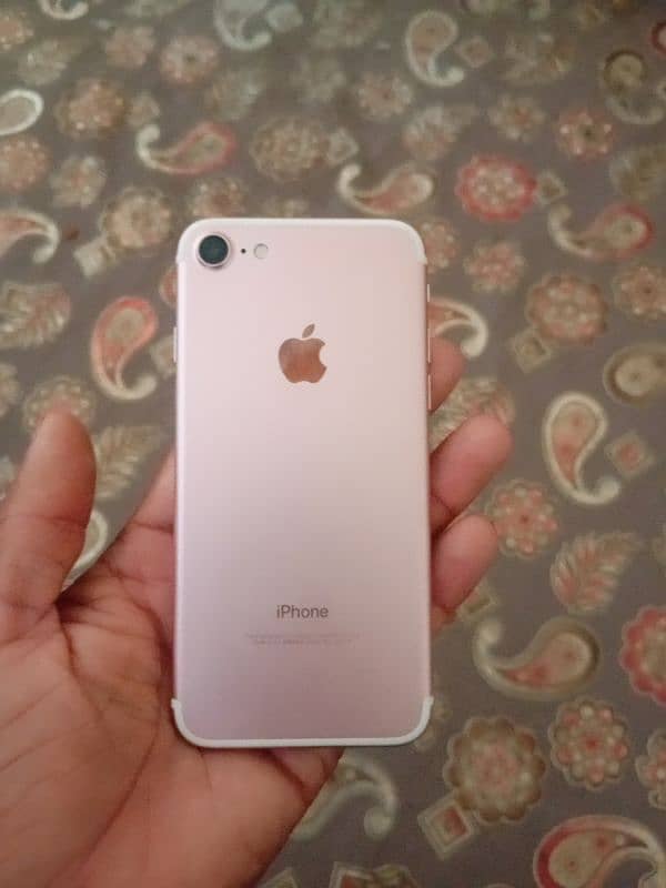 iPhone 7 good condition no fault exchange possible hai 03115227905 0