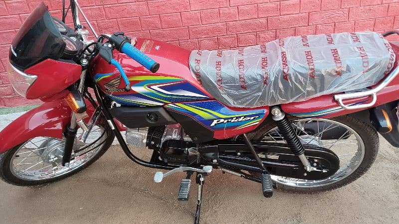 new priodor 2025 model  Number b Laga hwa ha 1600 km chali hwe ha 3