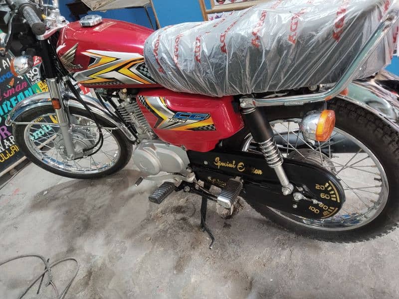 Honda 125 2024/25 03219599697 5