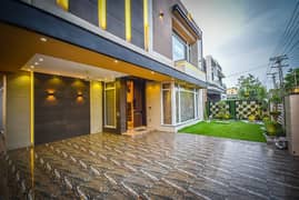 1 Kanal Designing House For Sale