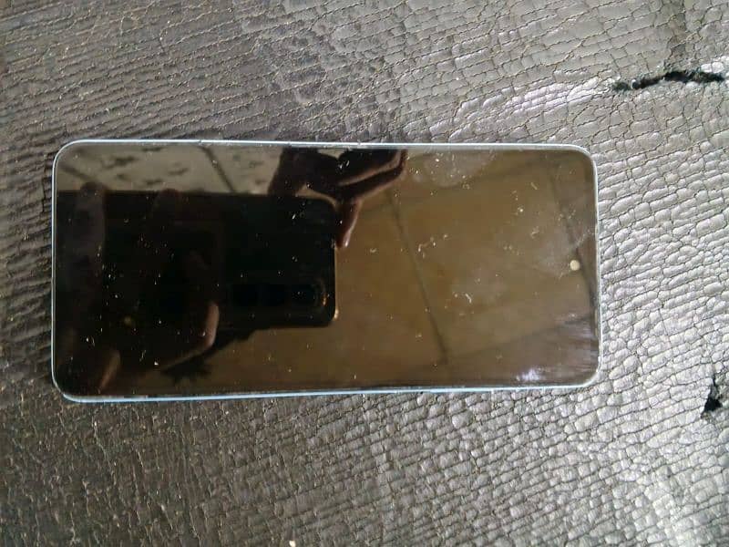 infinix smart 8 pro 4+4 128GB 1