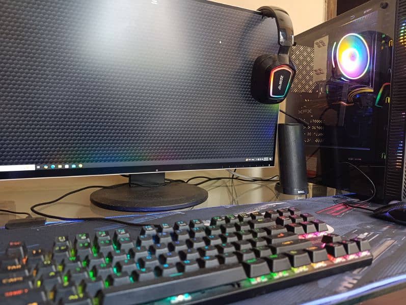 Custom  Gaming   PC 6