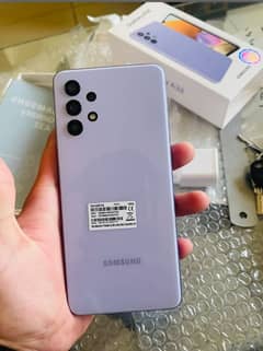 samsung a32 mobile with complete accessories phone like new condition