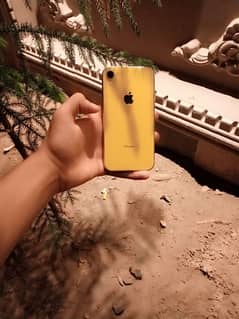 iPhone xr urgent sale