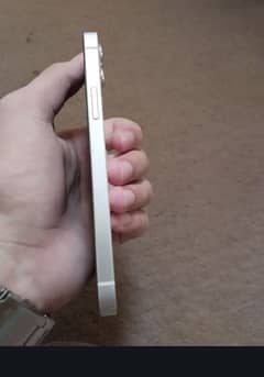 iPhone 12 jv white colour 10 by 10