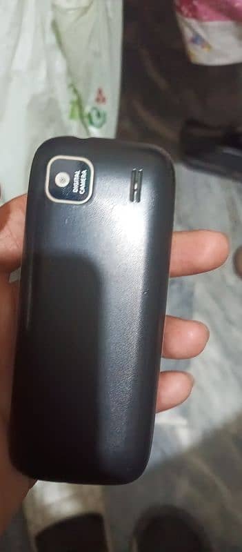 9/10 condition almost new mobile use just 5 month's working fine 1