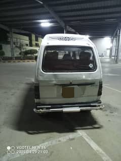Suzuki Bolan 2011