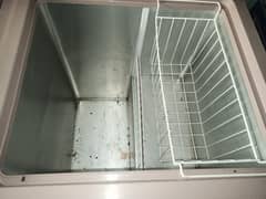 Dawlance Refrigrator. . . urgent sale need cash condition 9/10
