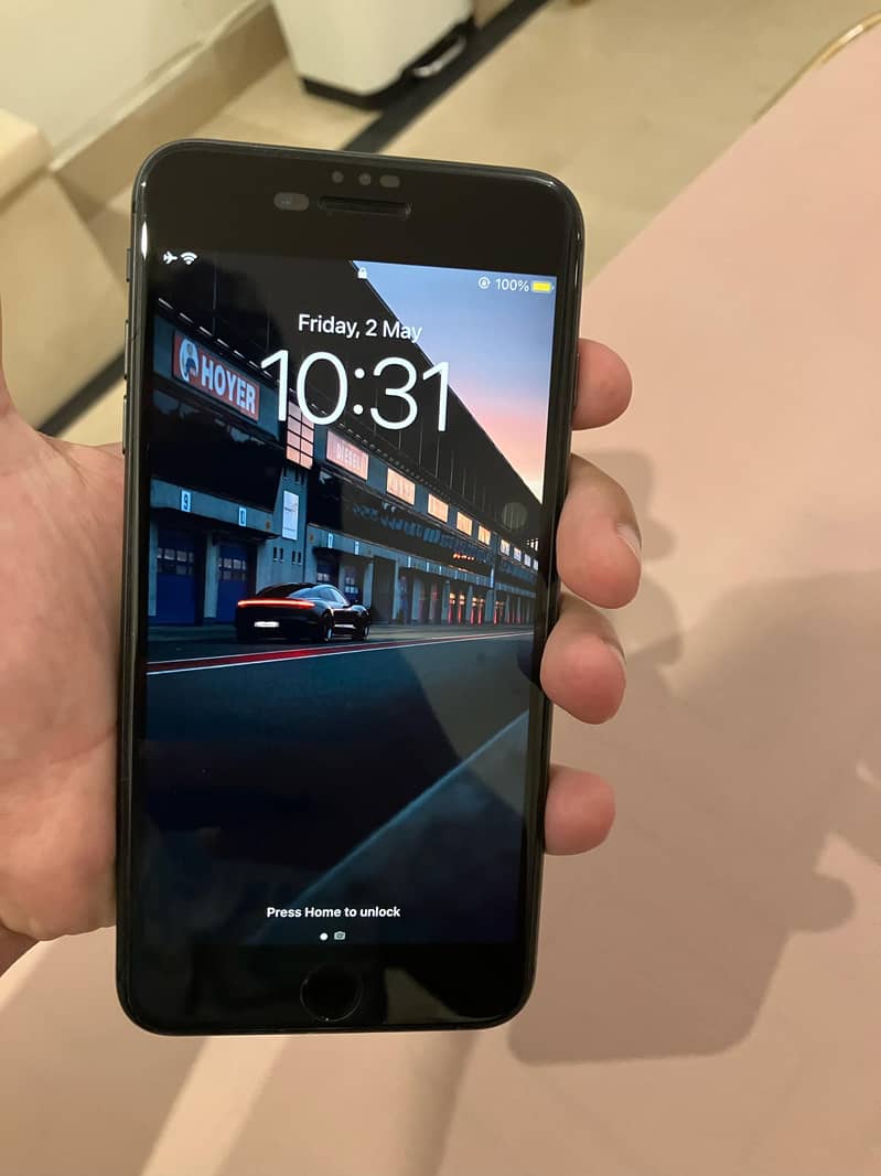 Iphone 8 Plus 64gb (Bypassed) 0