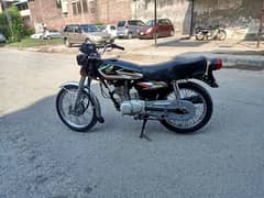 HONDA CG125 2016 (GOLDEN NUM 67)