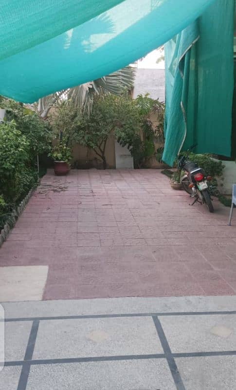 1 kanal 4 Marla House for sale also commercial use 60 ft road 2