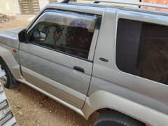 Mitsubishi Pajero junior 1997