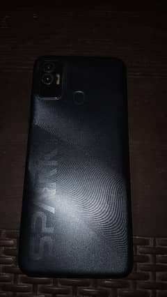 Good condition Tecno spark 7 betry timing 3 days 10 by 10 pta approve