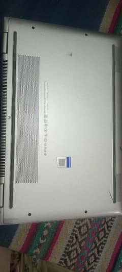 HP Elitebook G3 1030