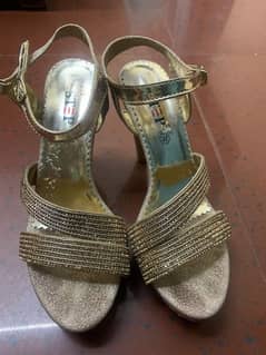 heels sandal