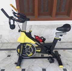 Gym exercise bike for cardio