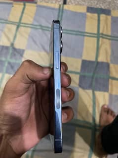 I phone 13 pro 128 gb non pta jv 4 month sim time