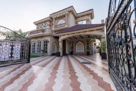 1 Kanal Beautifully Designed Spanish House With 100% Original Pics Available For Rent In DHA Lahore