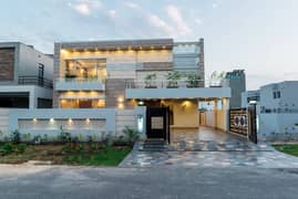 1 Kanal Beautifully Designed House With 100% Original Pics Available For Rent In DHA Lahore