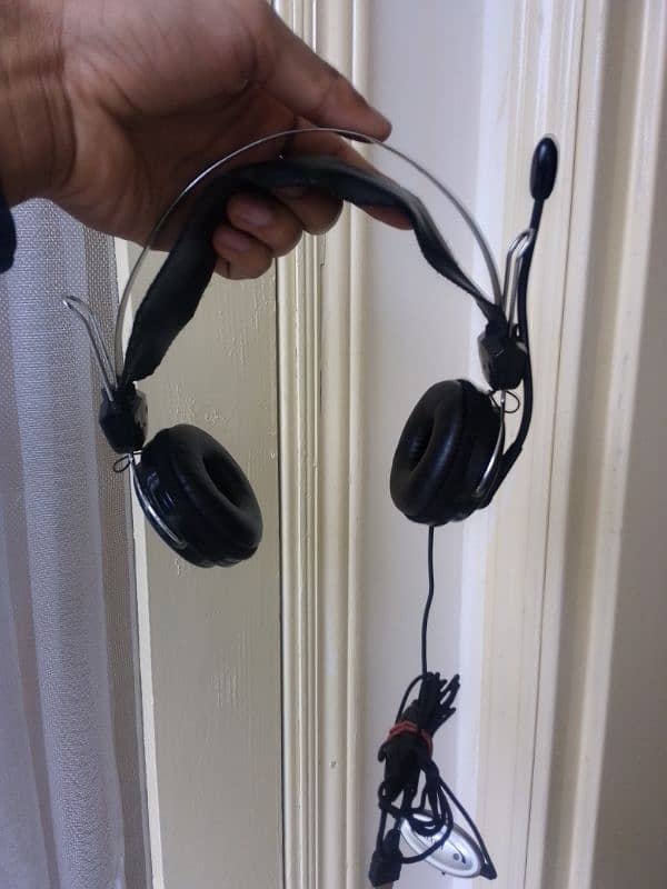 calling headphone with mics for call centres 3