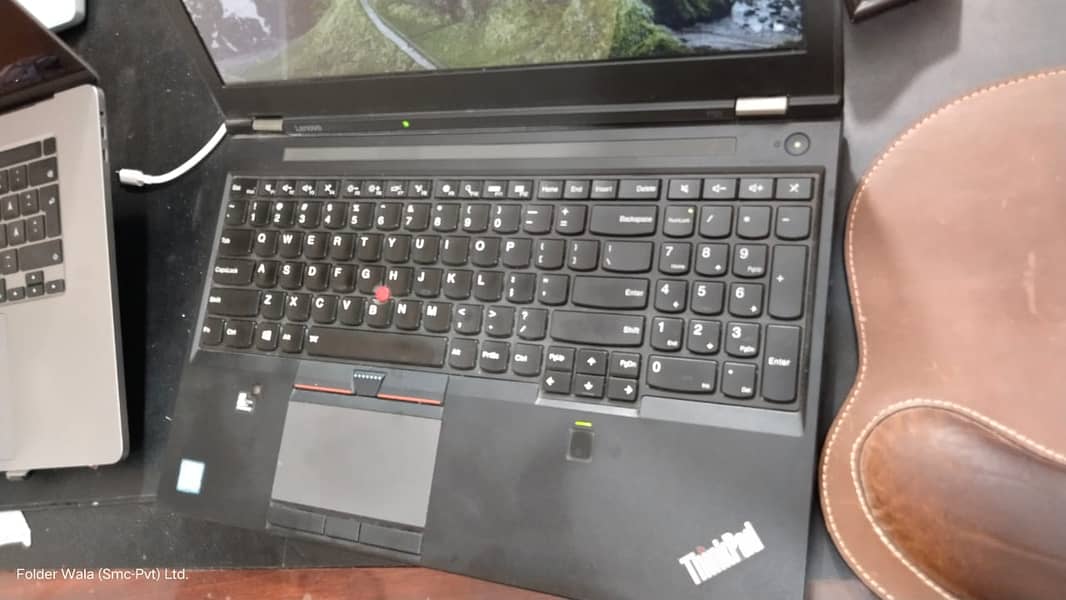 Lenovo ThinkPad 6820HQ - Core i7-4GB GPU Nvidia -16" Display - 256 SSD 4
