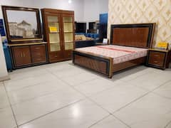 bed dressing shocase