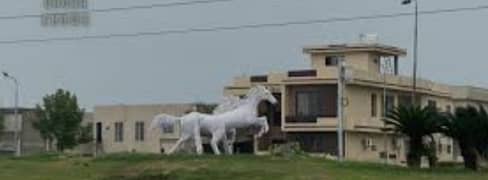 1 kanal plot chanab block dc colony main blueward for sale