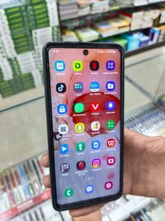 samsung A71 8gb rem 128gb storge condition 9/10 exchange