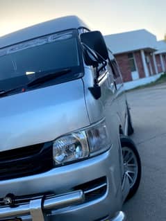 Toyota Hiace 200K
