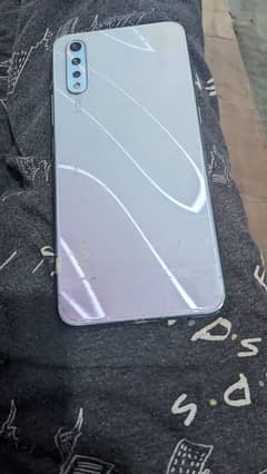 vivo s1