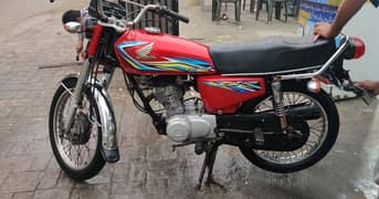Honda 125 2018 call whtsapp