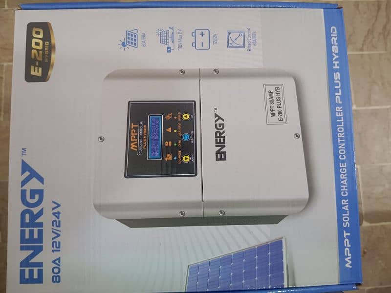 Mppt Solar controller Hybrid Model in 80a, LED Display with Warranty 7