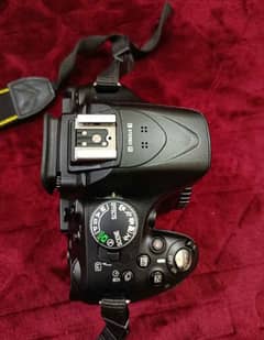 Nikon d5200 with orginal box