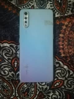 vivo S1