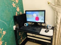 Full setup also available Dell Core i5 8 gb ram 1 gb graphics card