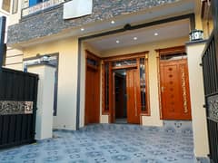 Brand New With Gas Meter 25 X 40 Luxury House For Sale In G-14 Islamabad