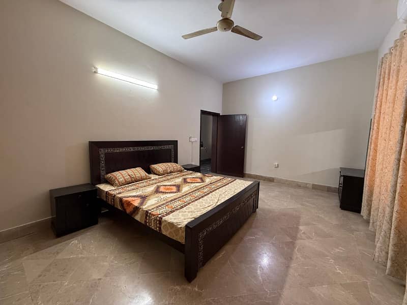 Fully Furnished 1 Kanal Upper Portion For Rent In H3 Johar Town Phase 2 Lahore Near Main Canal Road 11