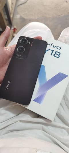 Vivo y18  7 months warranty 6gb Ram , 128gb storage