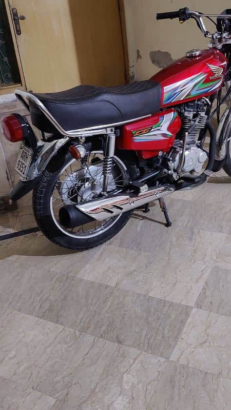 Honda 125 2O23 neat condition o346/81/82/869/ 3