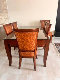 Modern Wooden Table with Chairs