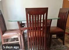 dinind table foe sale in saadi town
