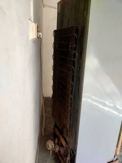 num 03064893484